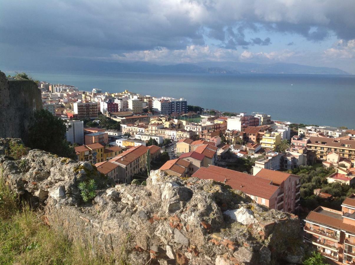 La Casa Del Nonno Milazzo Exterior foto