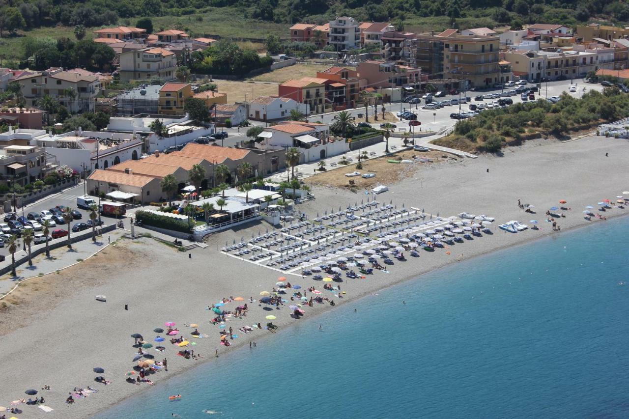 La Casa Del Nonno Milazzo Exterior foto