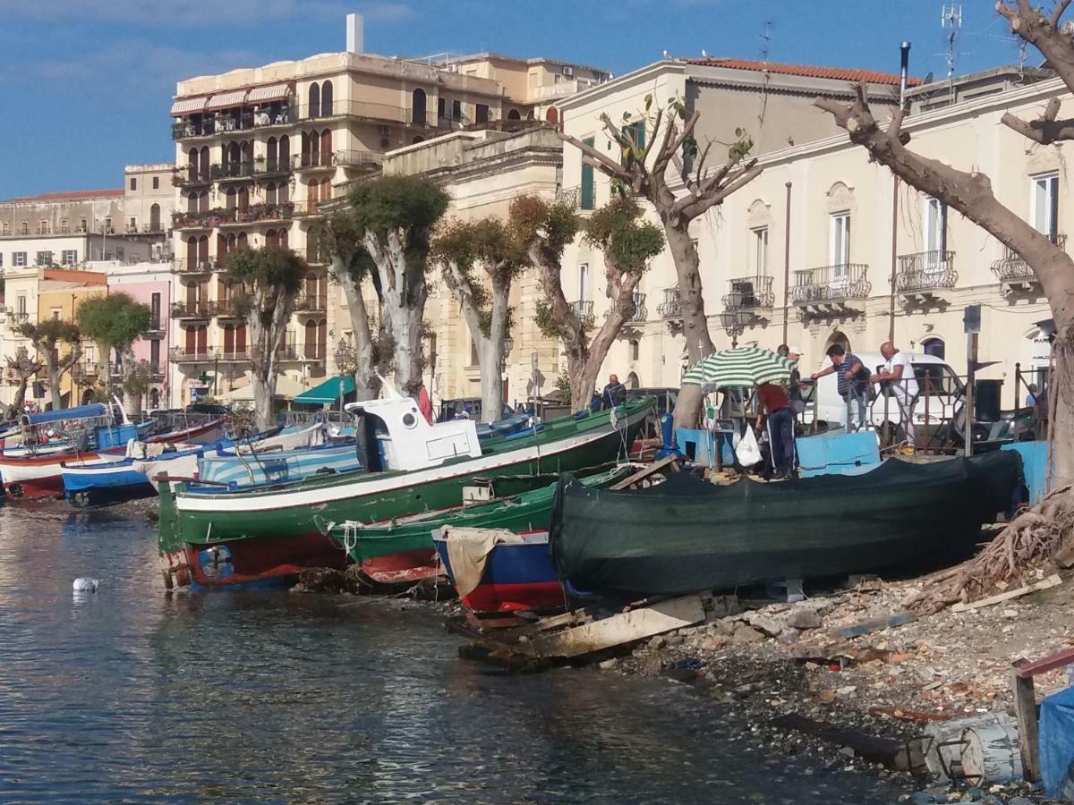 La Casa Del Nonno Milazzo Exterior foto