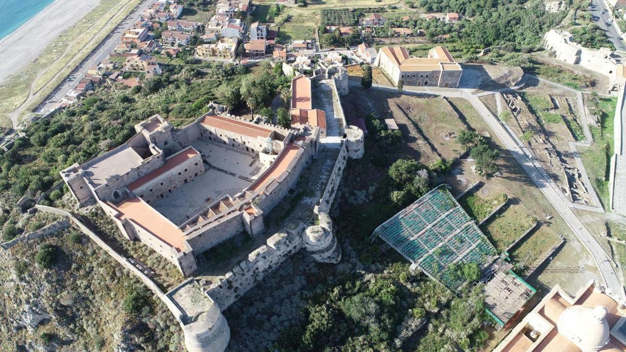 La Casa Del Nonno Milazzo Exterior foto