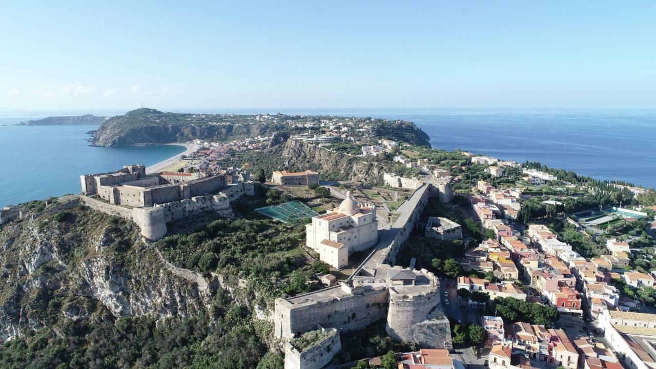 La Casa Del Nonno Milazzo Exterior foto
